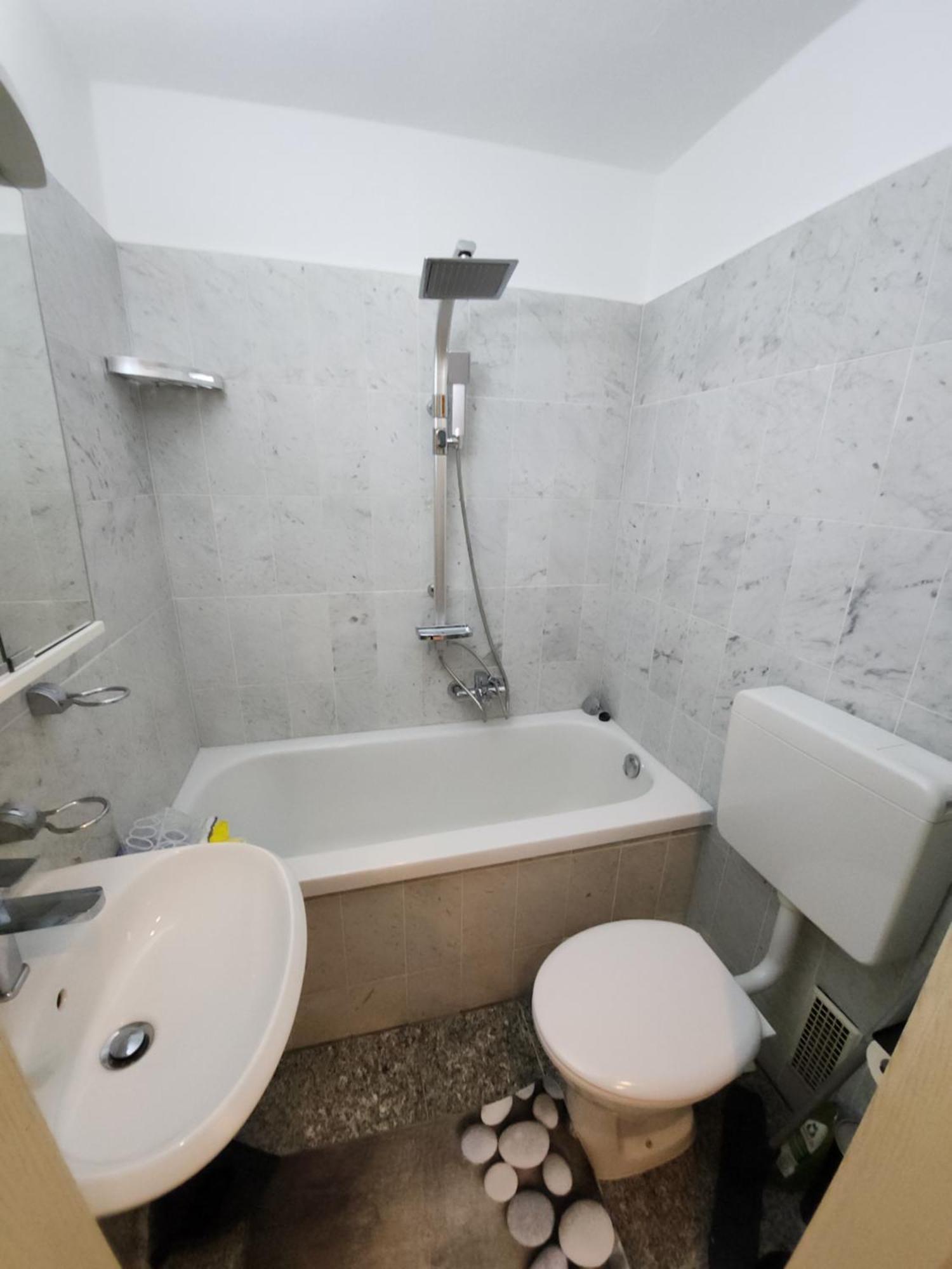 Apartment Citynah, 3 Min U-bahn, Balkon, Untergiesing